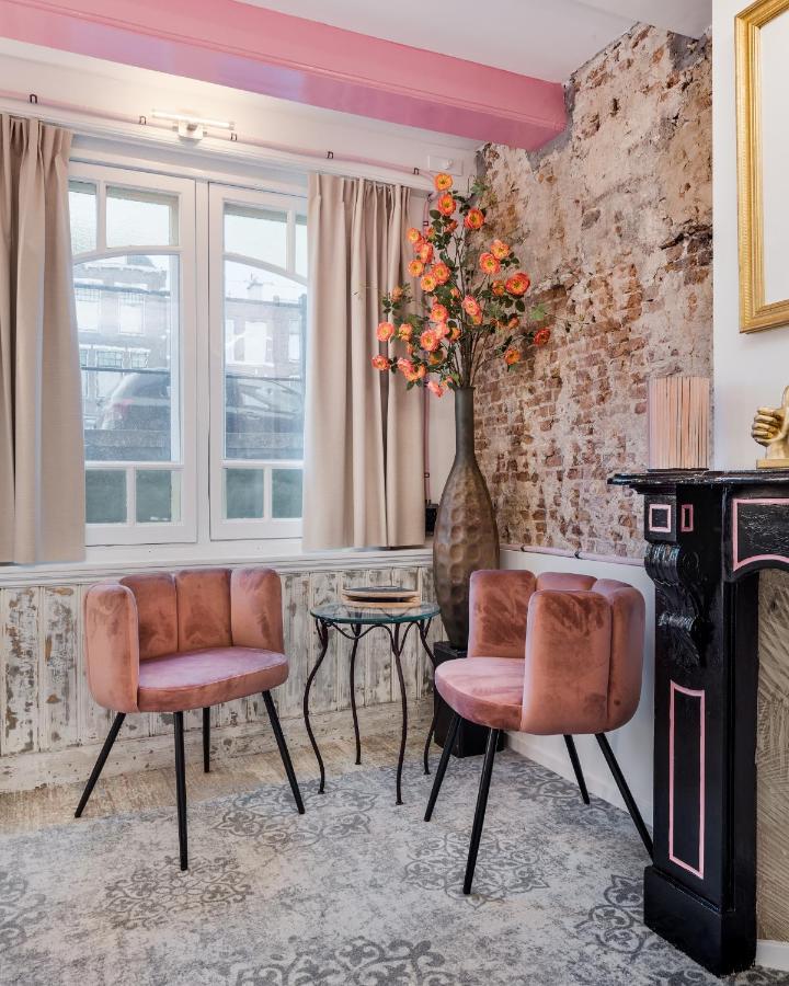 The Monument 2* Den Haag